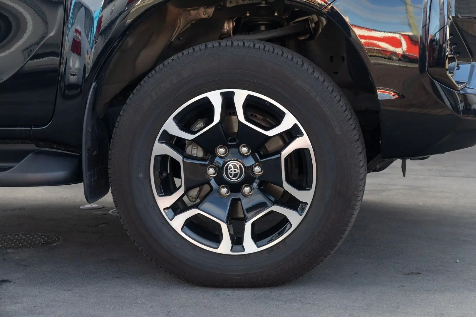 2024 Toyota Hilux Gallery Image 22