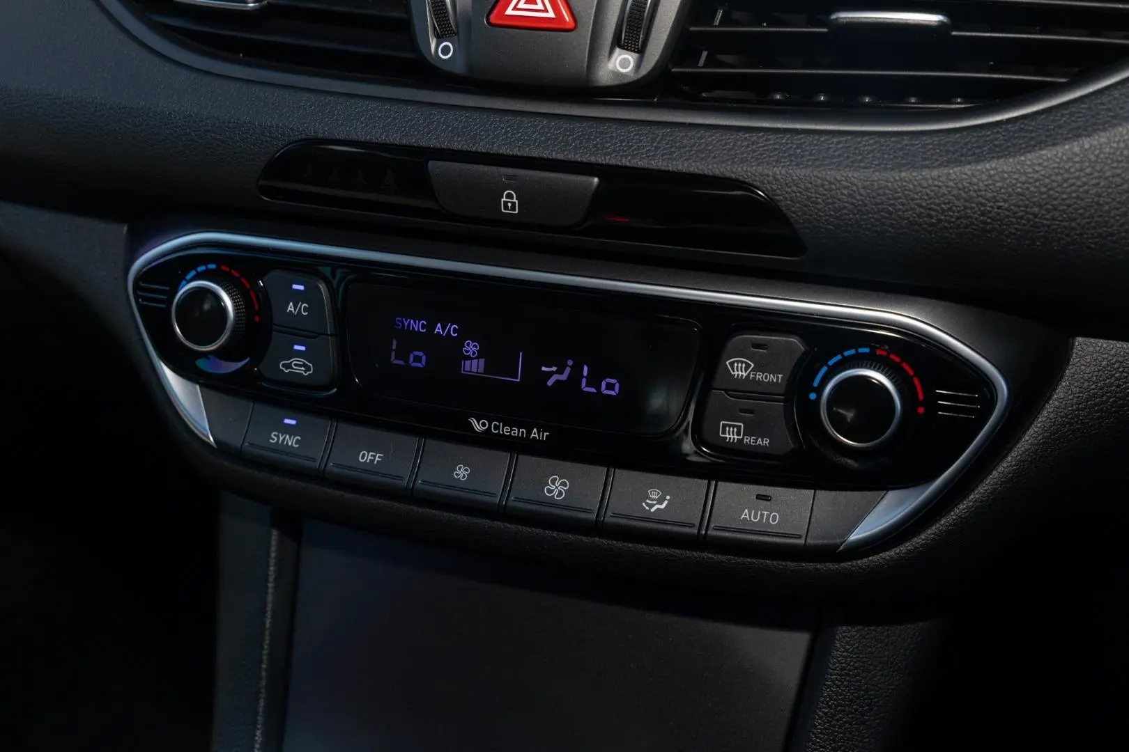 2023 Hyundai i30 Gallery Image 16