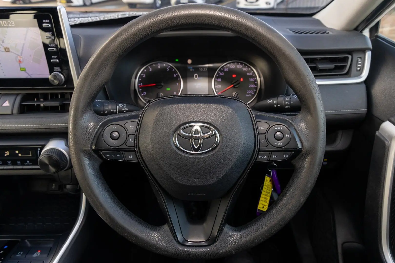 2020 Toyota RAV4 Gallery Image 10