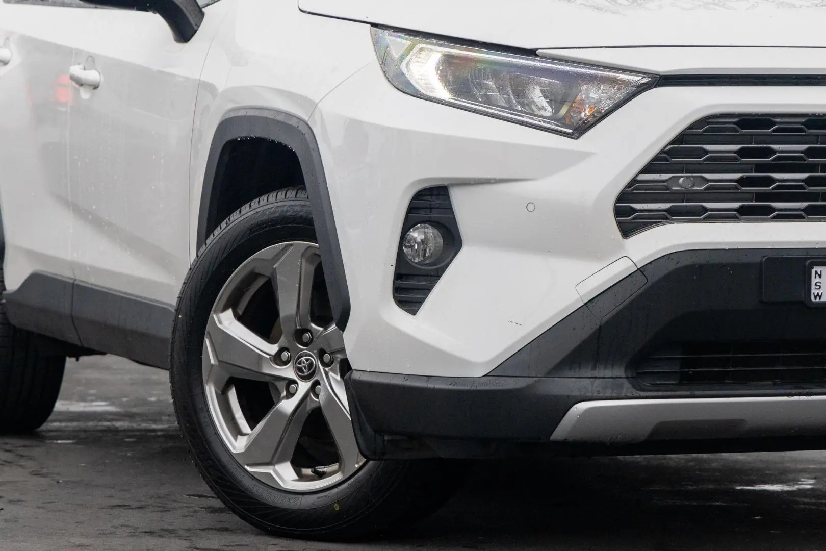 2020 Toyota Rav4 Gallery Image 6