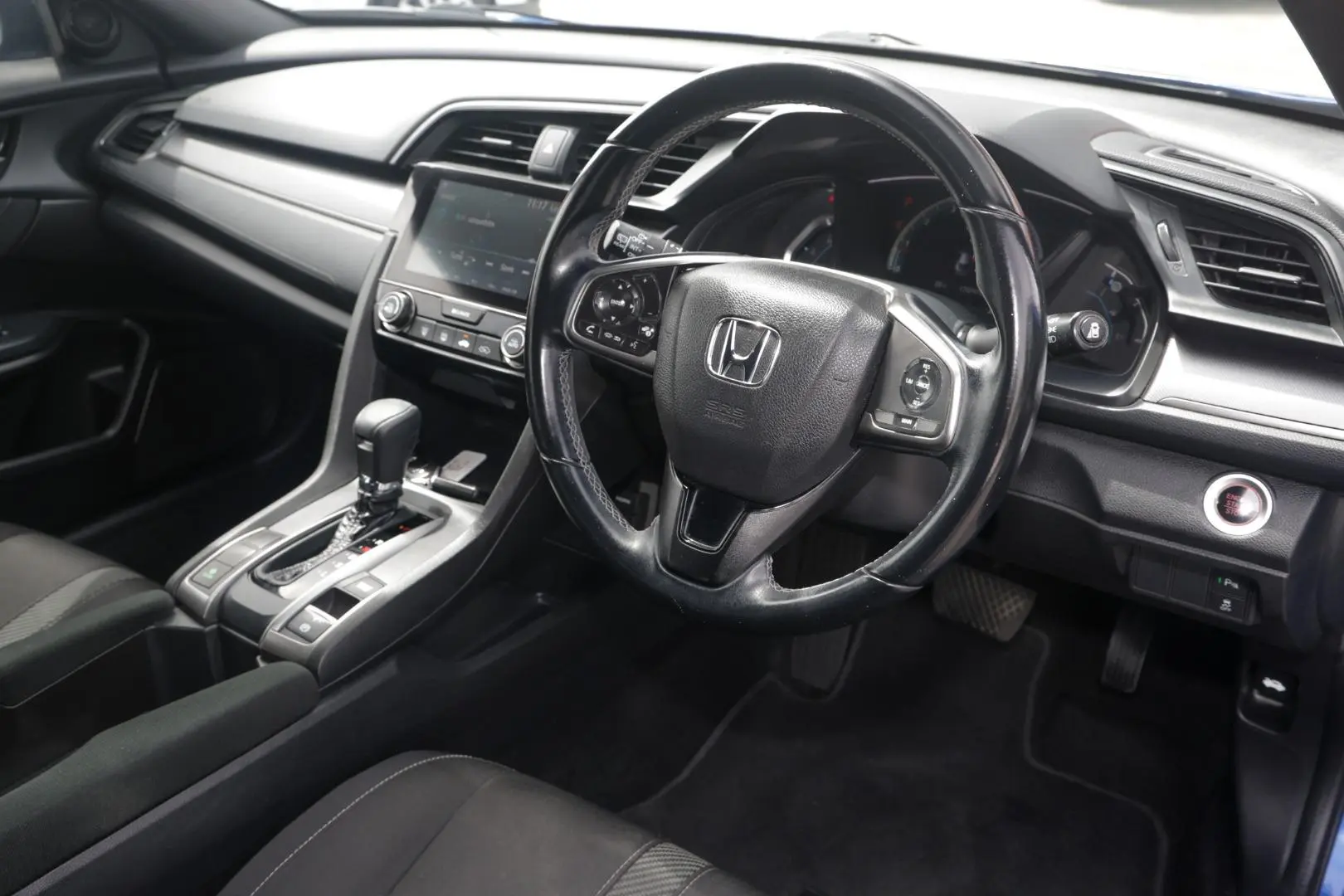 2019 Honda Civic Gallery Image 7