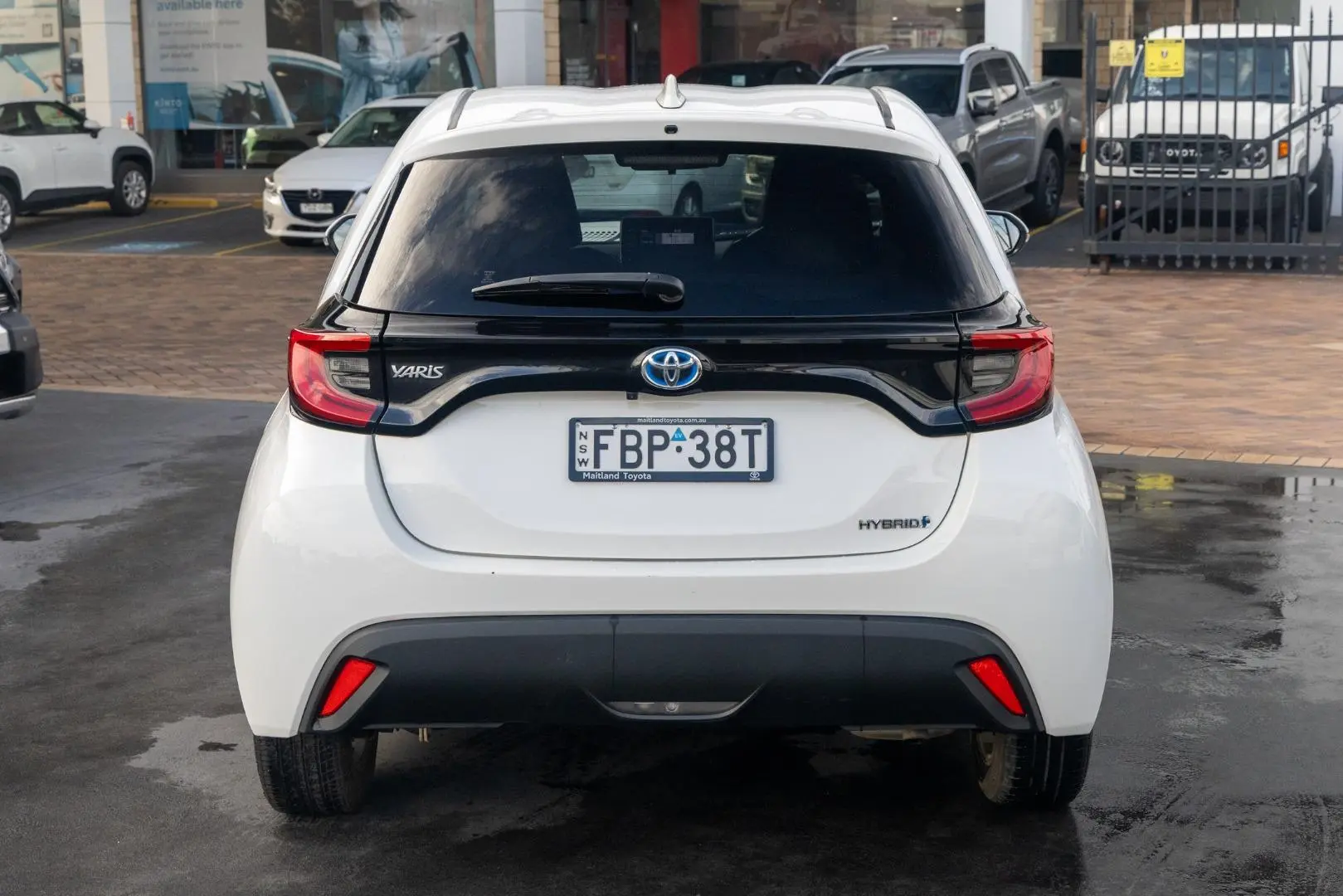 2023 Toyota Yaris Gallery Image 5