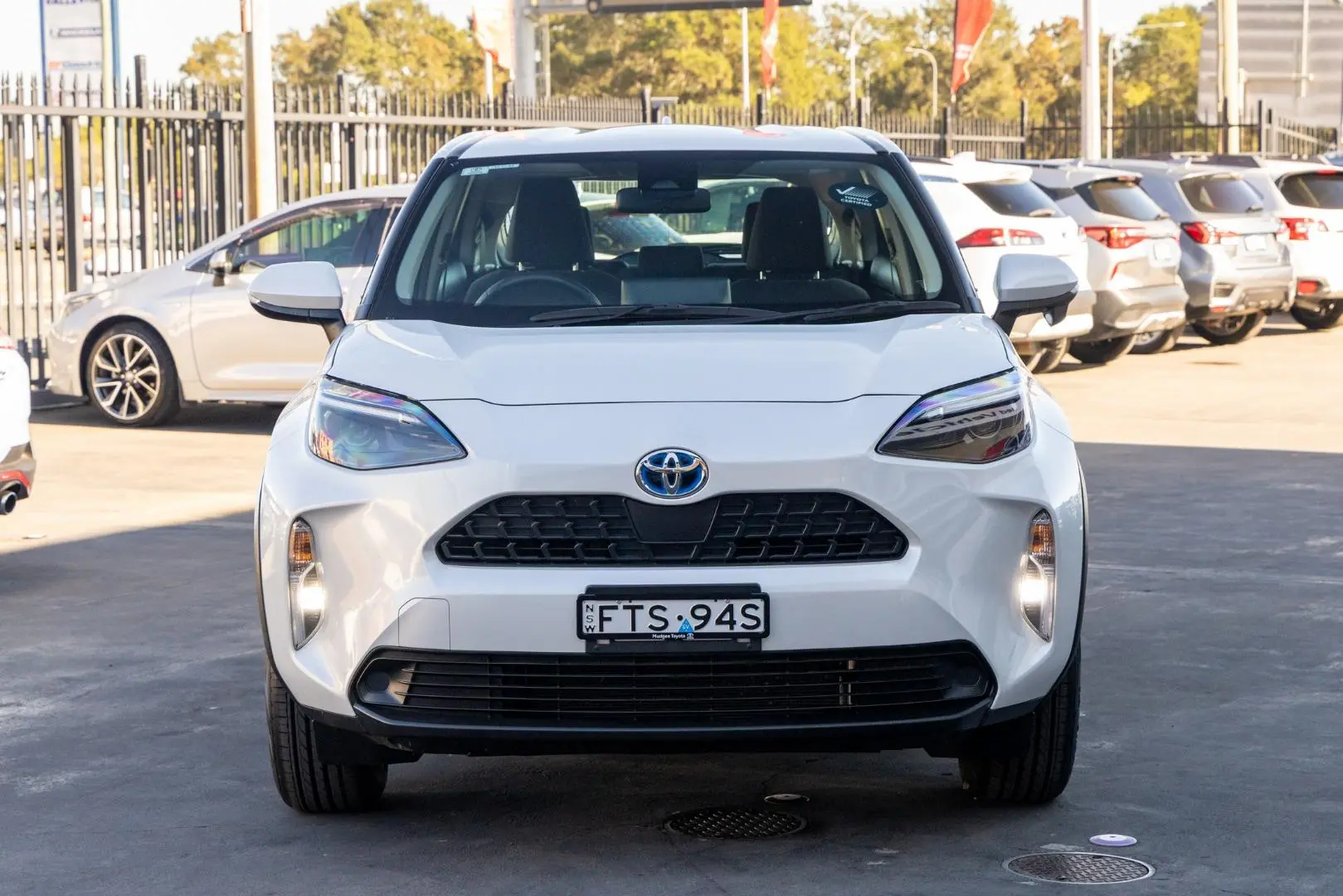 2022 Toyota Yaris Cross Gallery Image 4