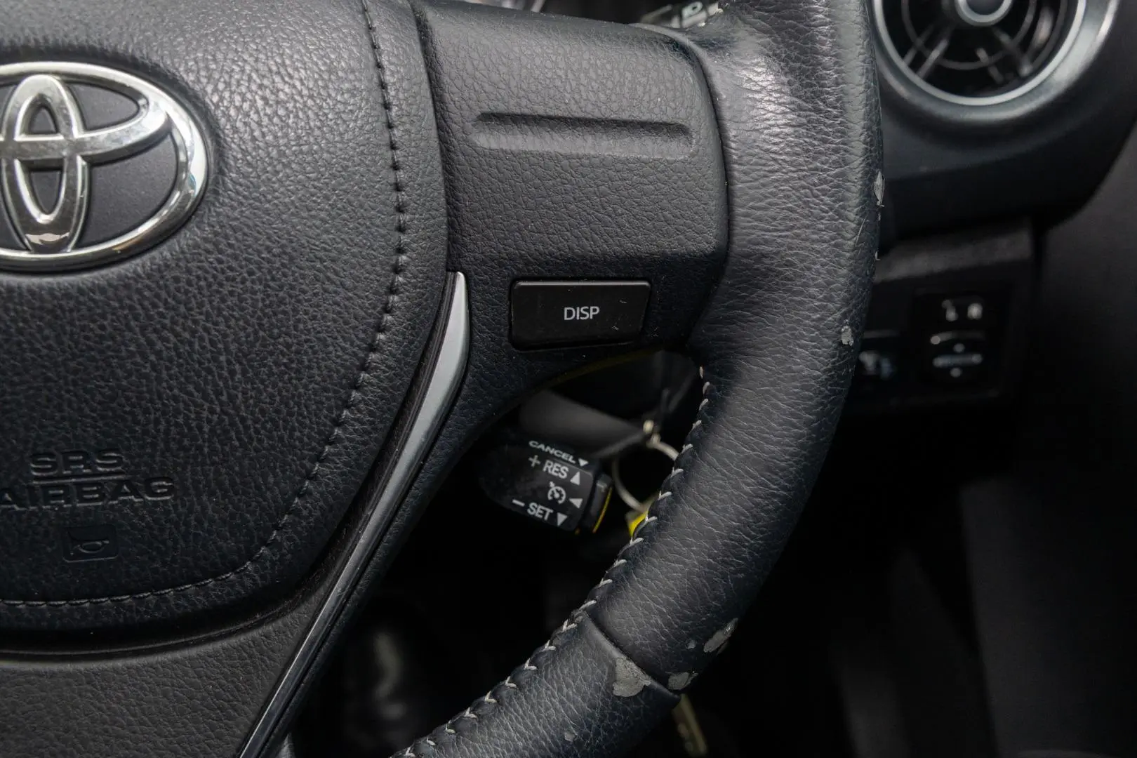 2016 Toyota Corolla Gallery Image 12