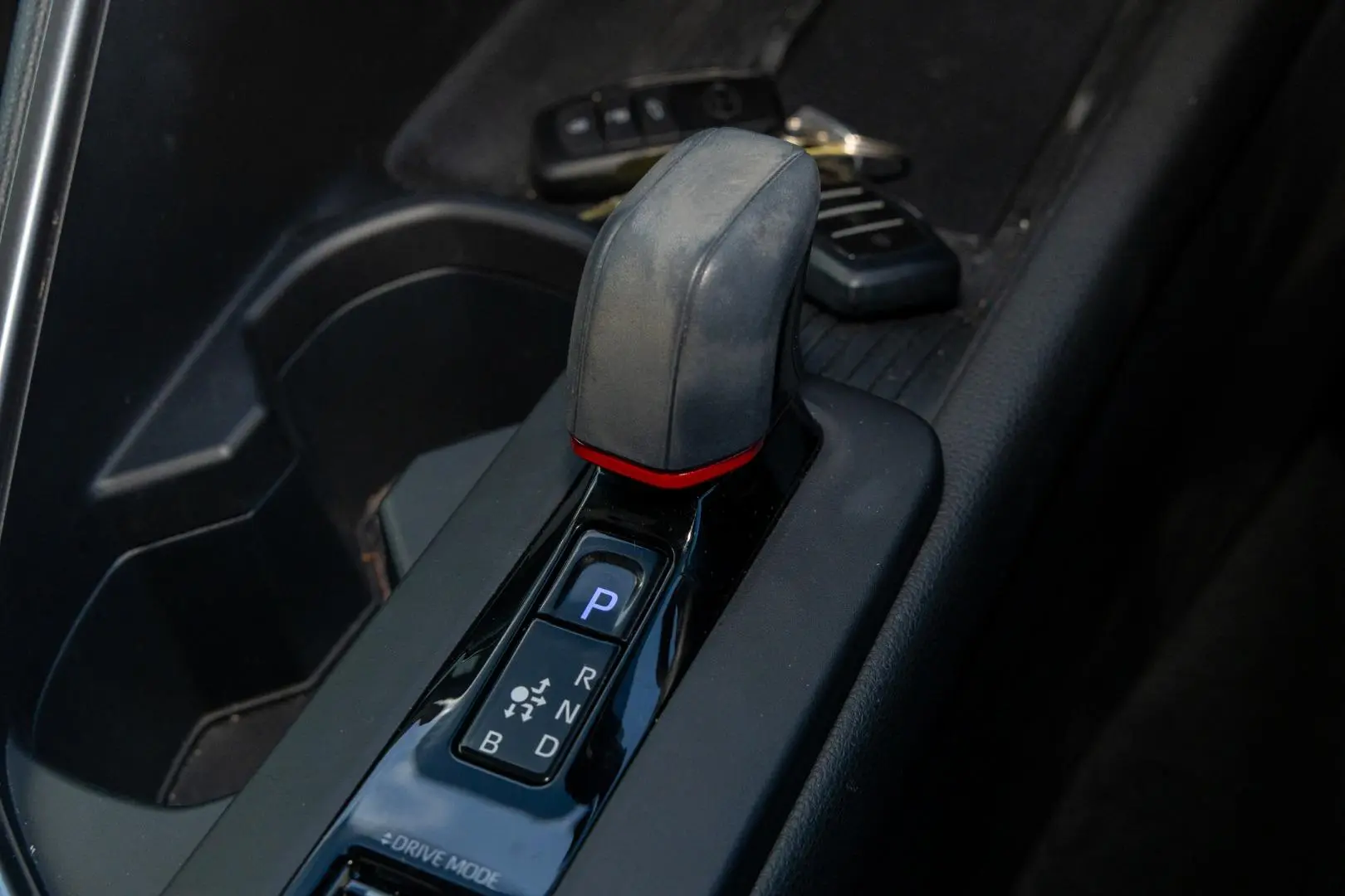 2024 Toyota C-HR Gallery Image 18