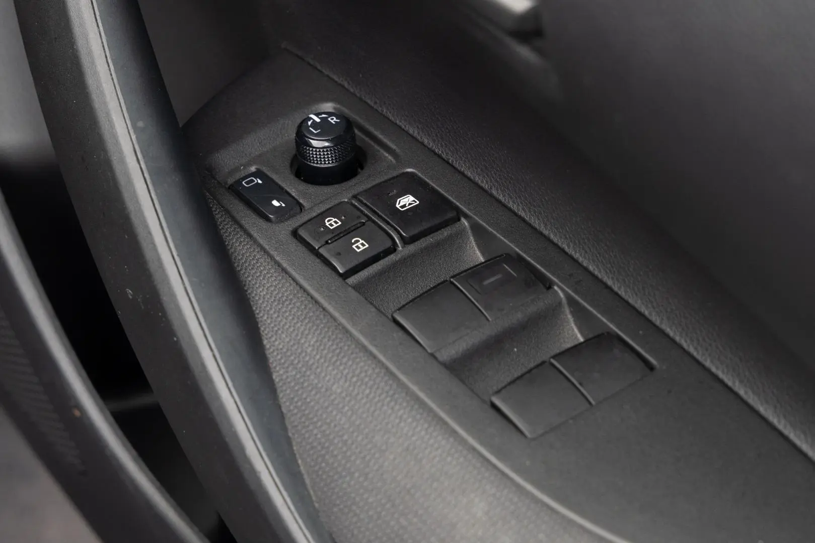 2022 Toyota Corolla Gallery Image 18