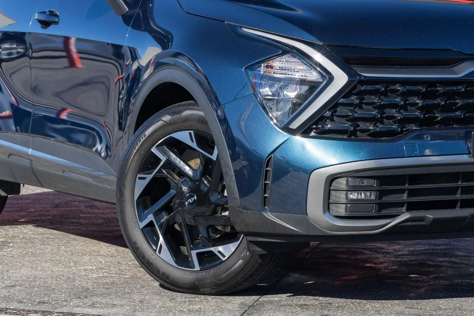 2022 Kia Sportage Gallery Image 6