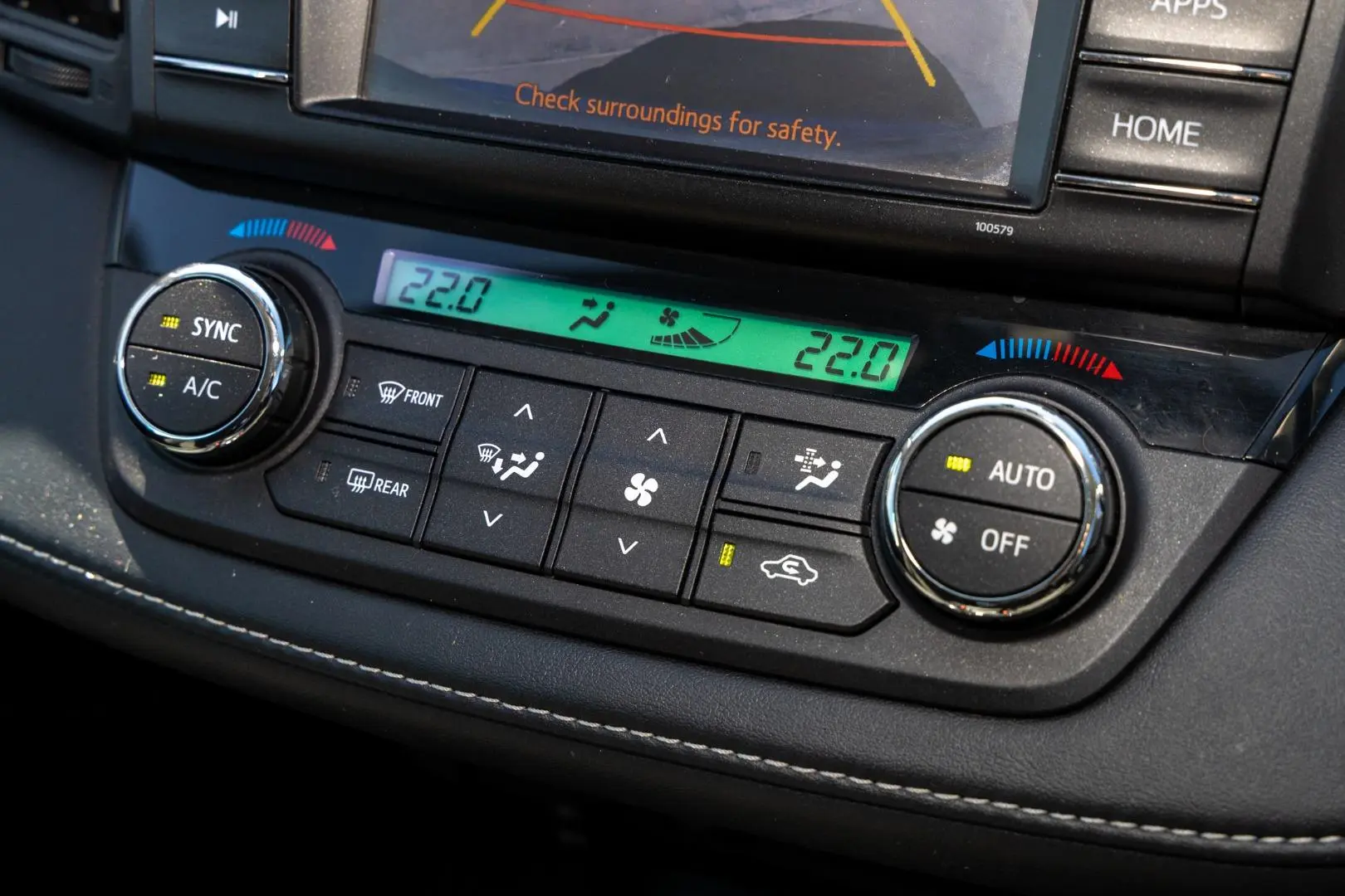 2016 Toyota RAV4 Gallery Image 16