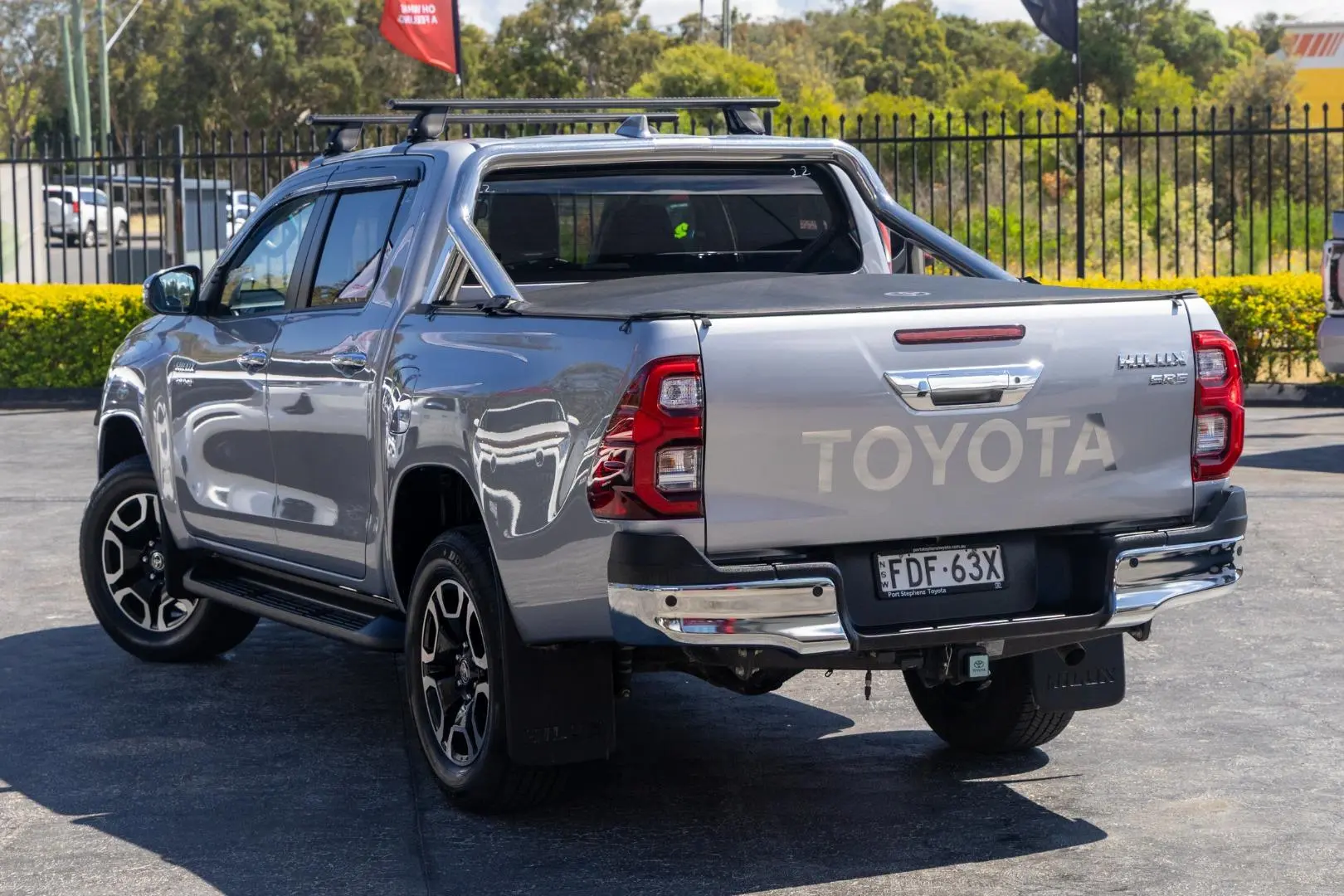 2023 Toyota Hilux Gallery Image 2
