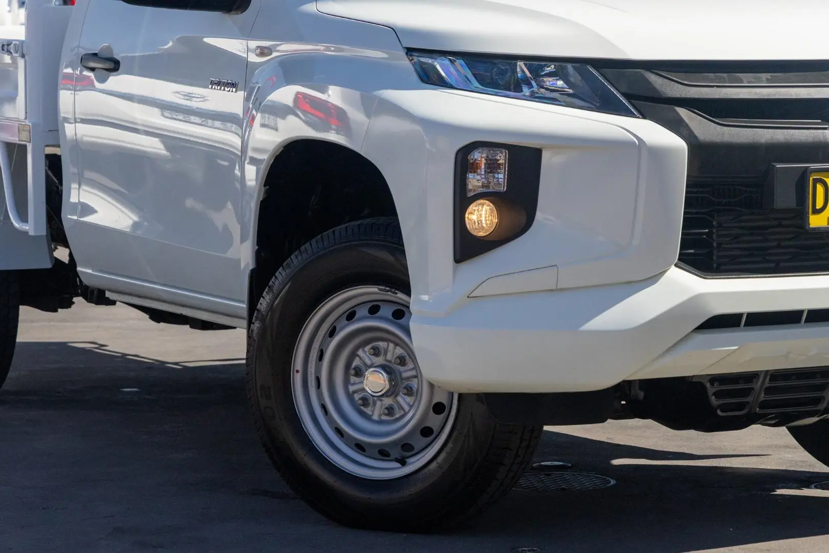 2021 Mitsubishi Triton Gallery Image 6