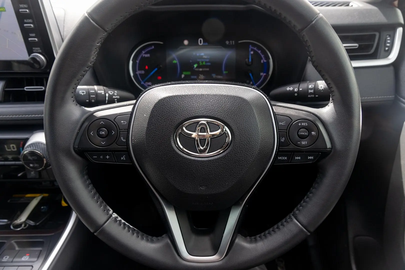 2020 Toyota RAV4 Gallery Image 10