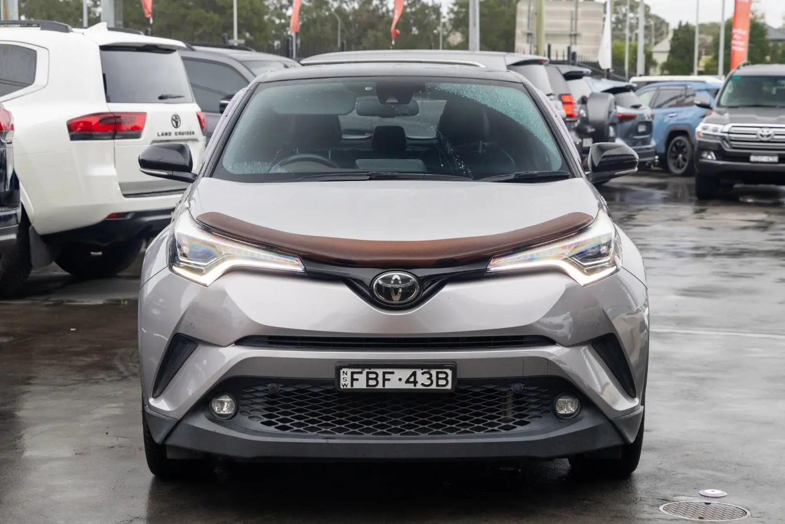 2019 Toyota C-HR Gallery Image 4