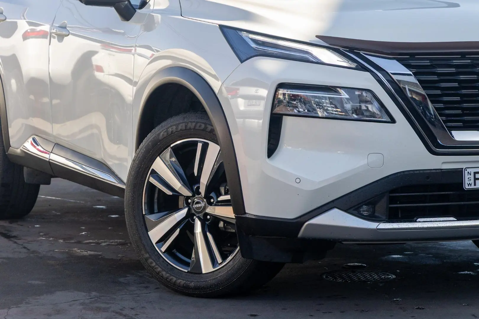 2023 Nissan X-TRAIL Gallery Image 6
