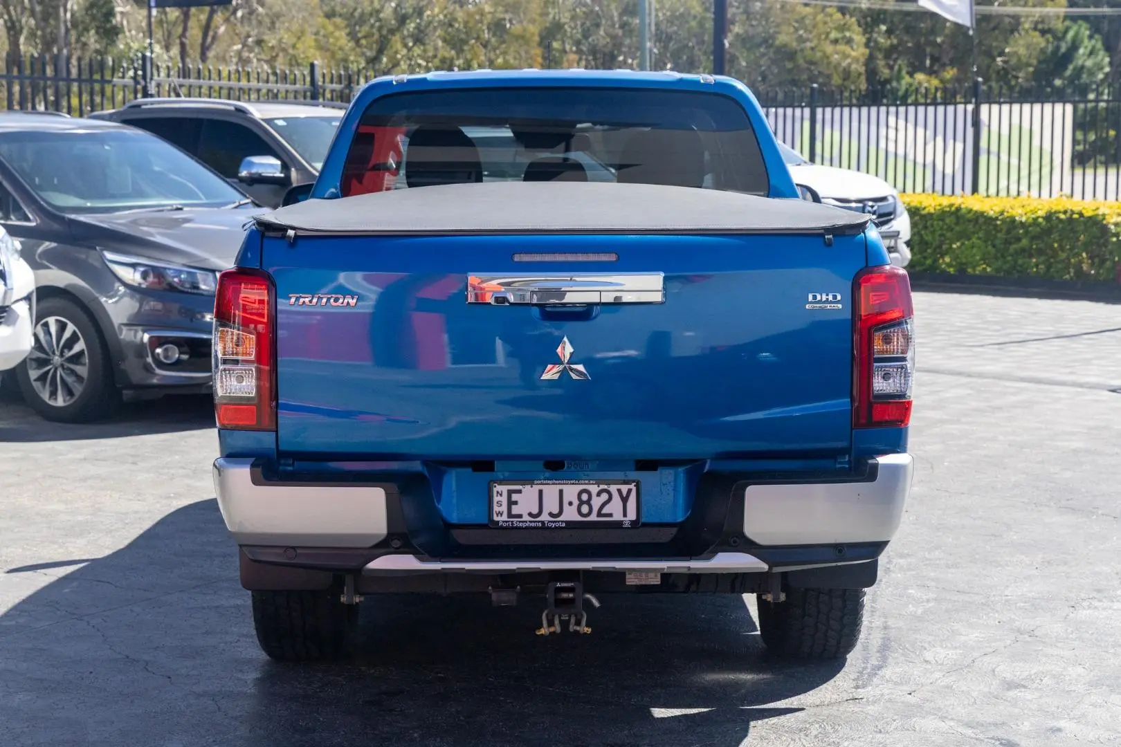 2019 Mitsubishi Triton Gallery Image 5