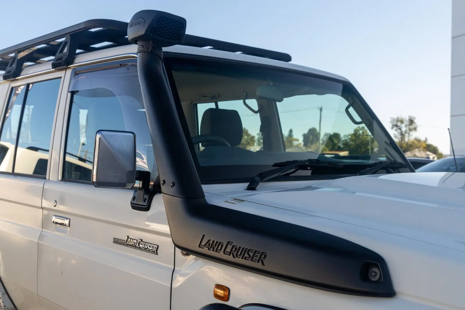 2019 Toyota Landcruiser Gallery Image 19