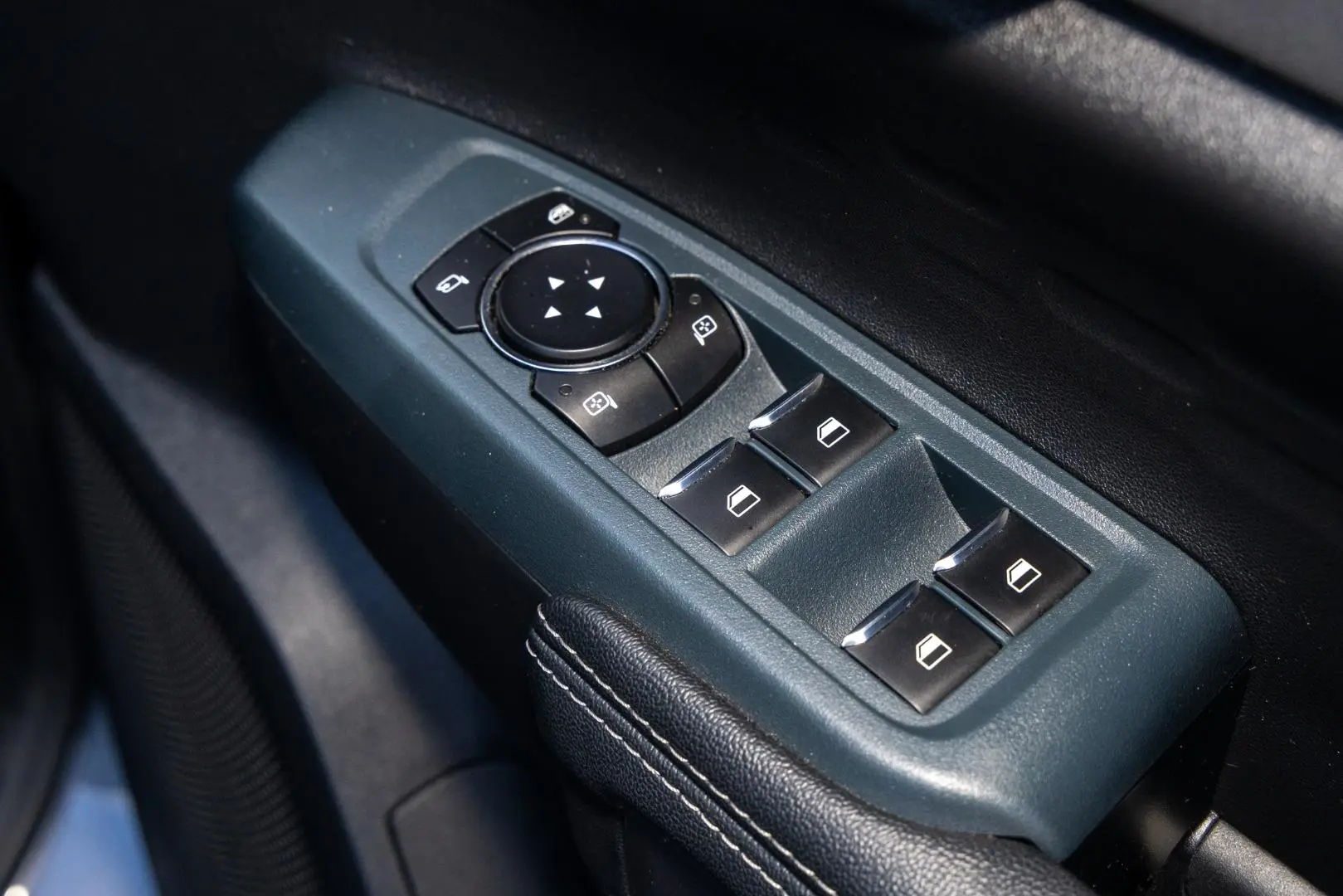 2024 Ford Ranger Gallery Image 18