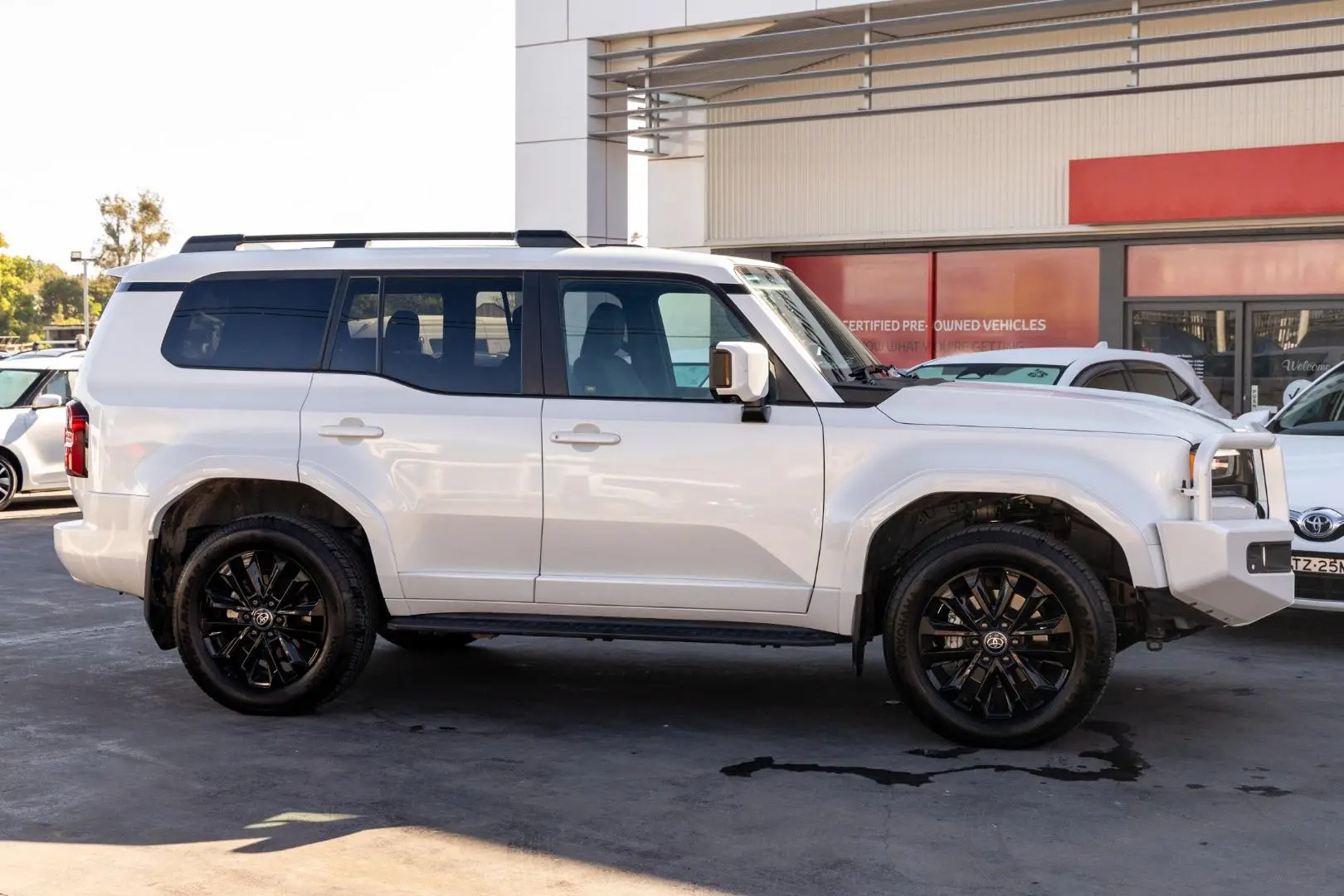 2024 Toyota Landcruiser Prado Gallery Image 3