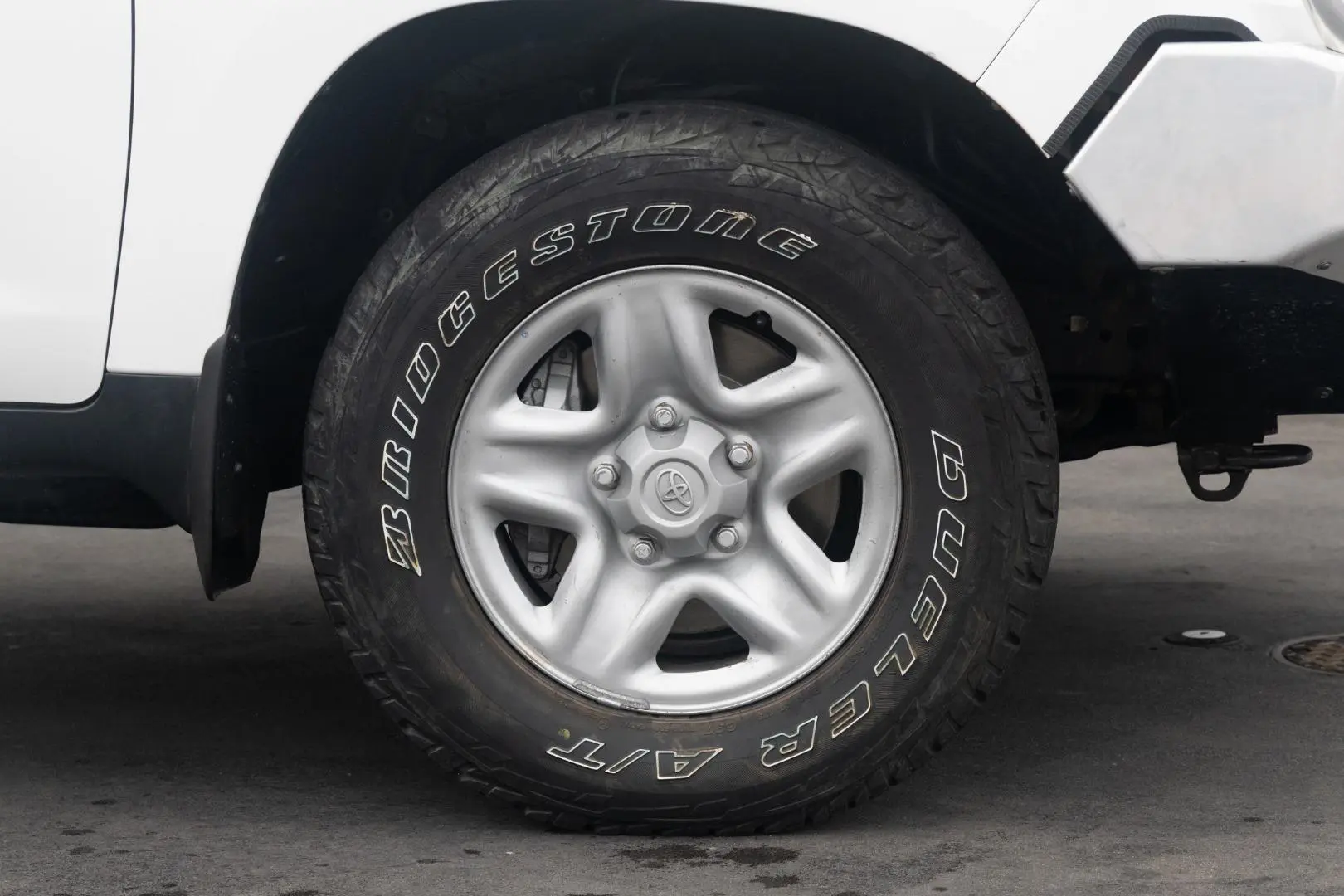 2017 Toyota Landcruiser Gallery Image 20