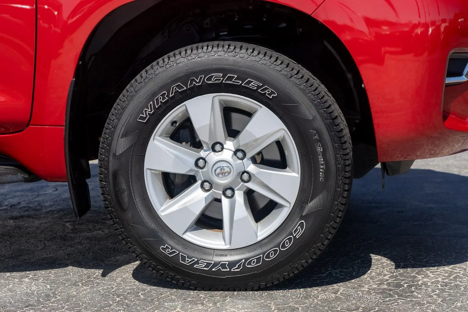 2021 Toyota Landcruiser Prado Gallery Image 22