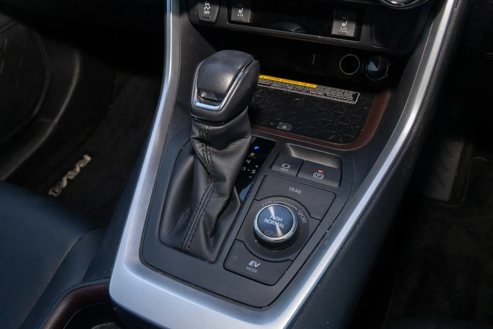 2021 Toyota RAV4 Gallery Image 17