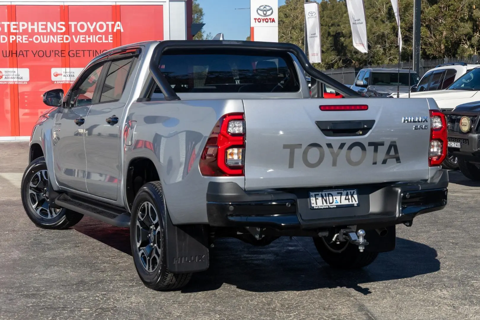 2025 Toyota Hilux Gallery Image 2