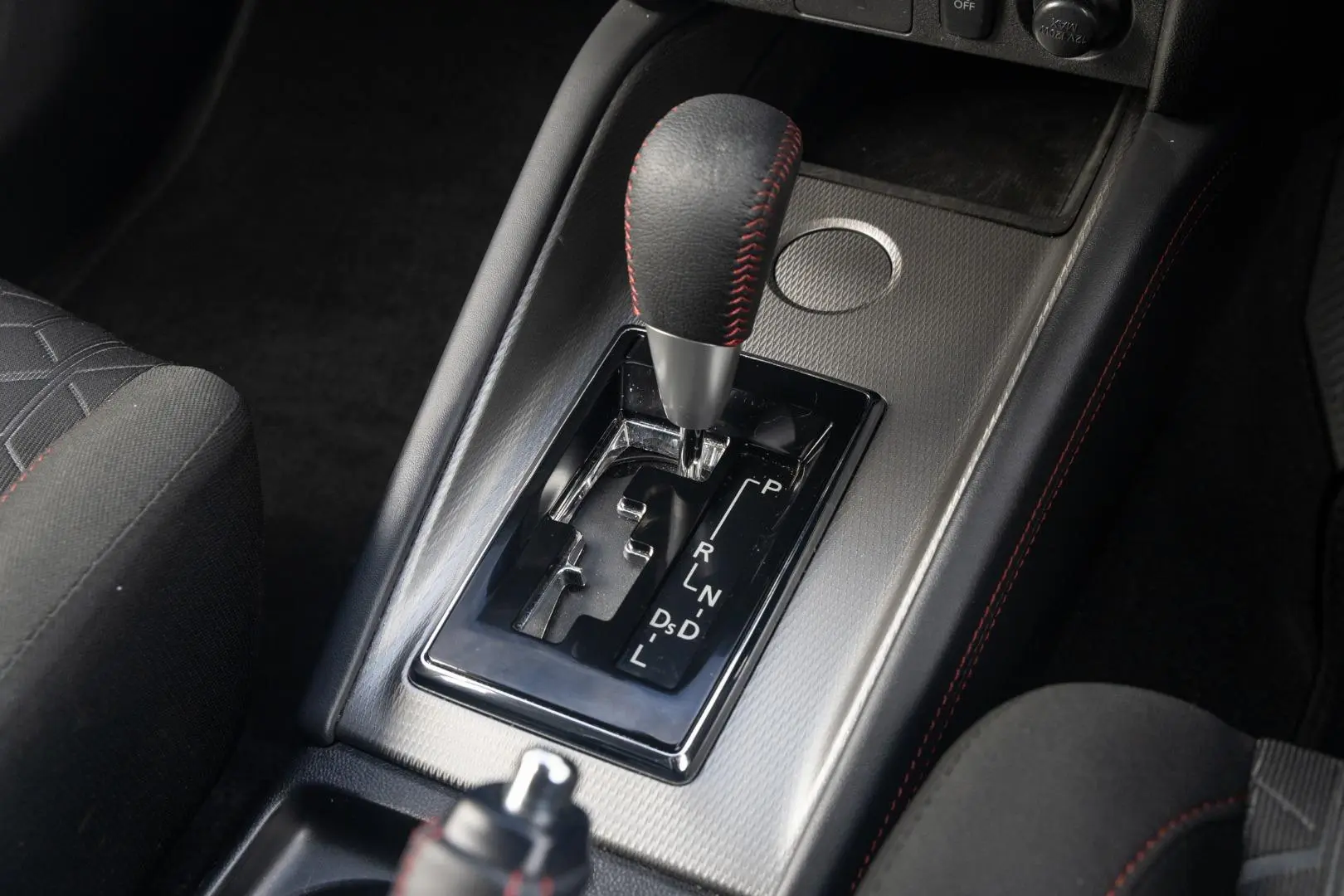 2024 Mitsubishi ASX Gallery Image 17