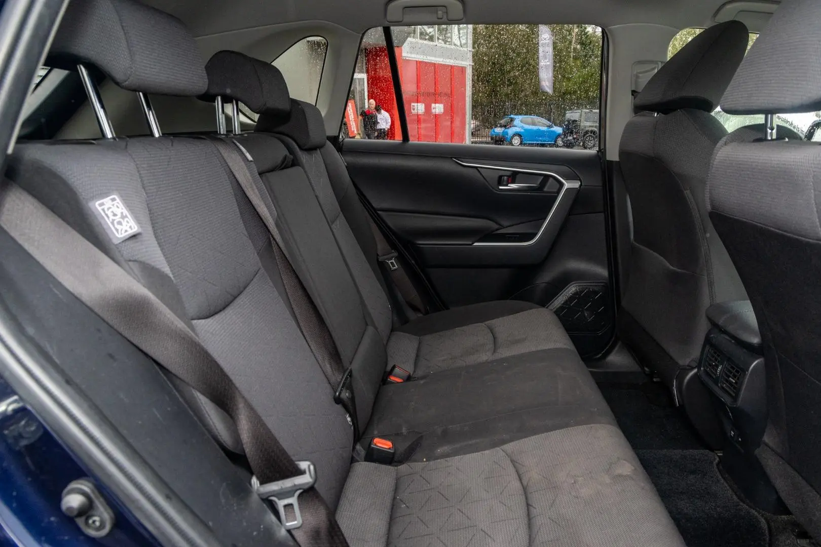 2022 Toyota RAV4 Gallery Image 9