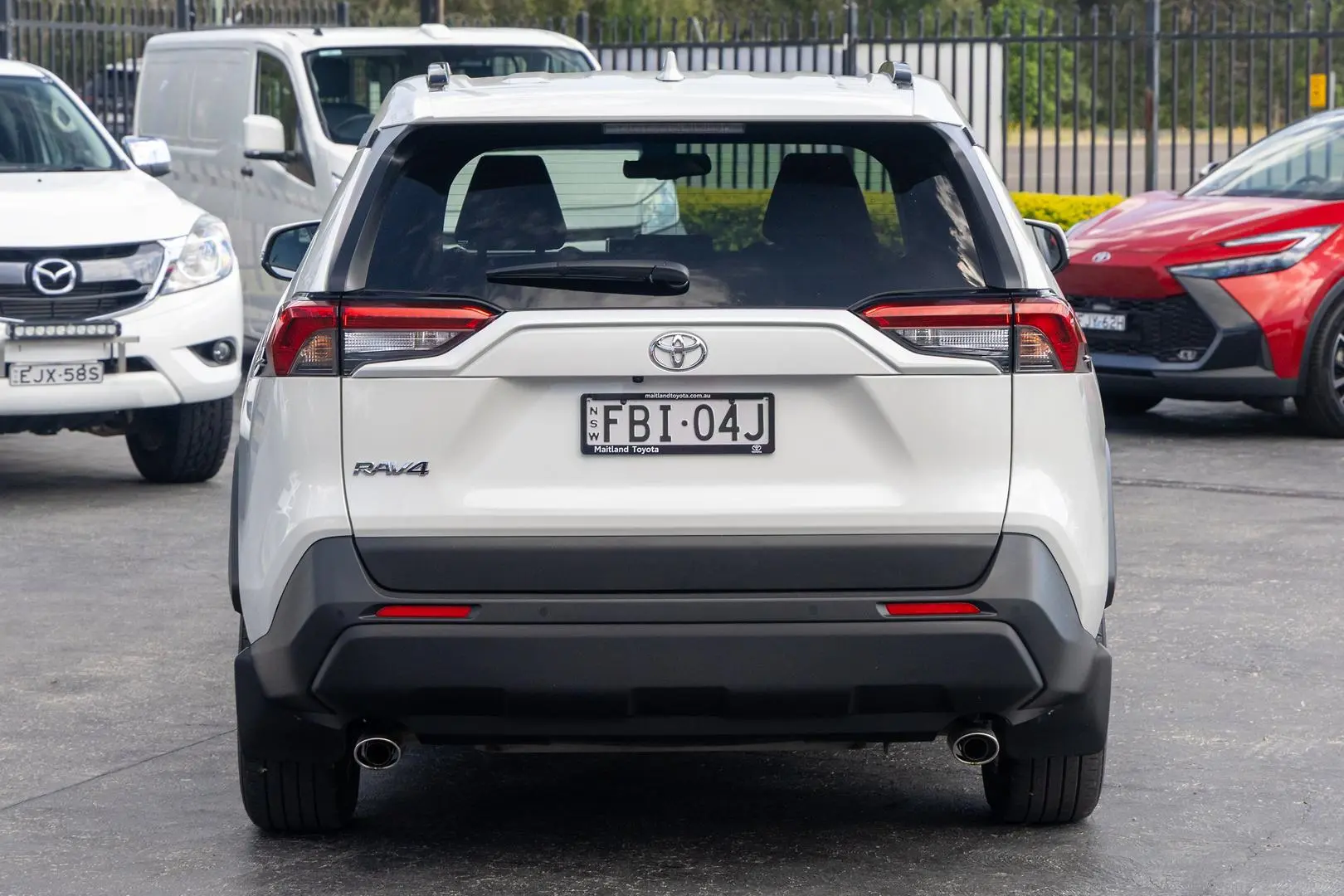 2019 Toyota RAV4 Gallery Image 5