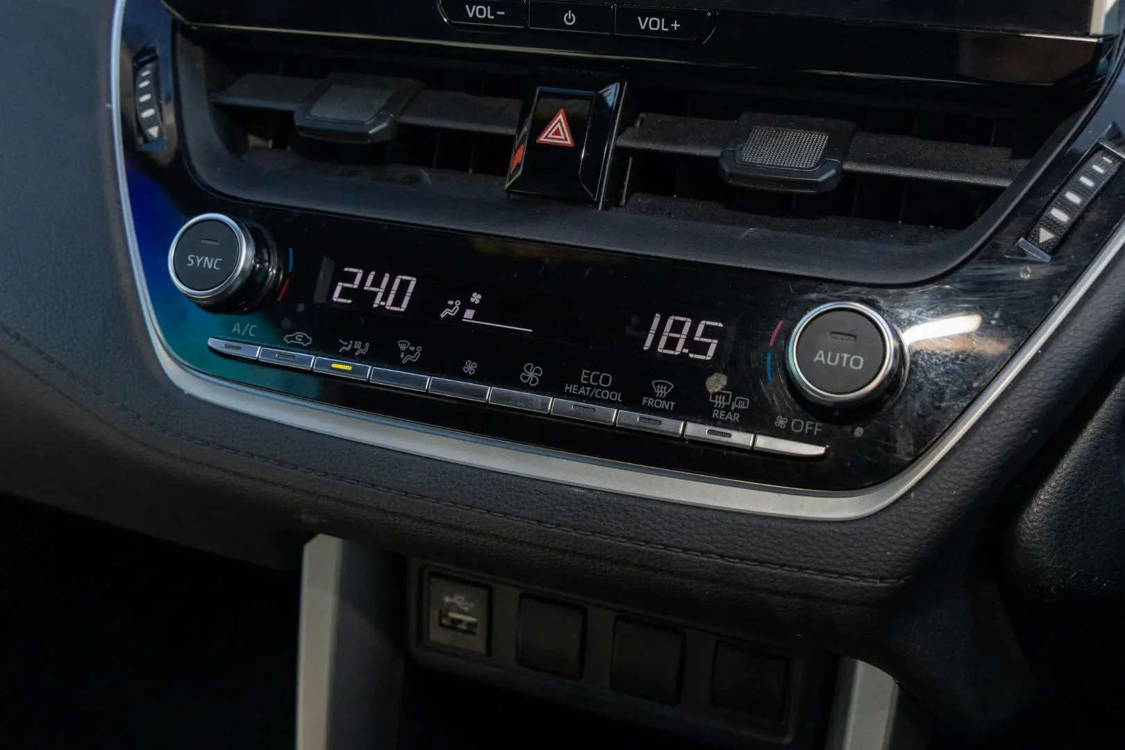 2023 Toyota Corolla Cross Gallery Image 16