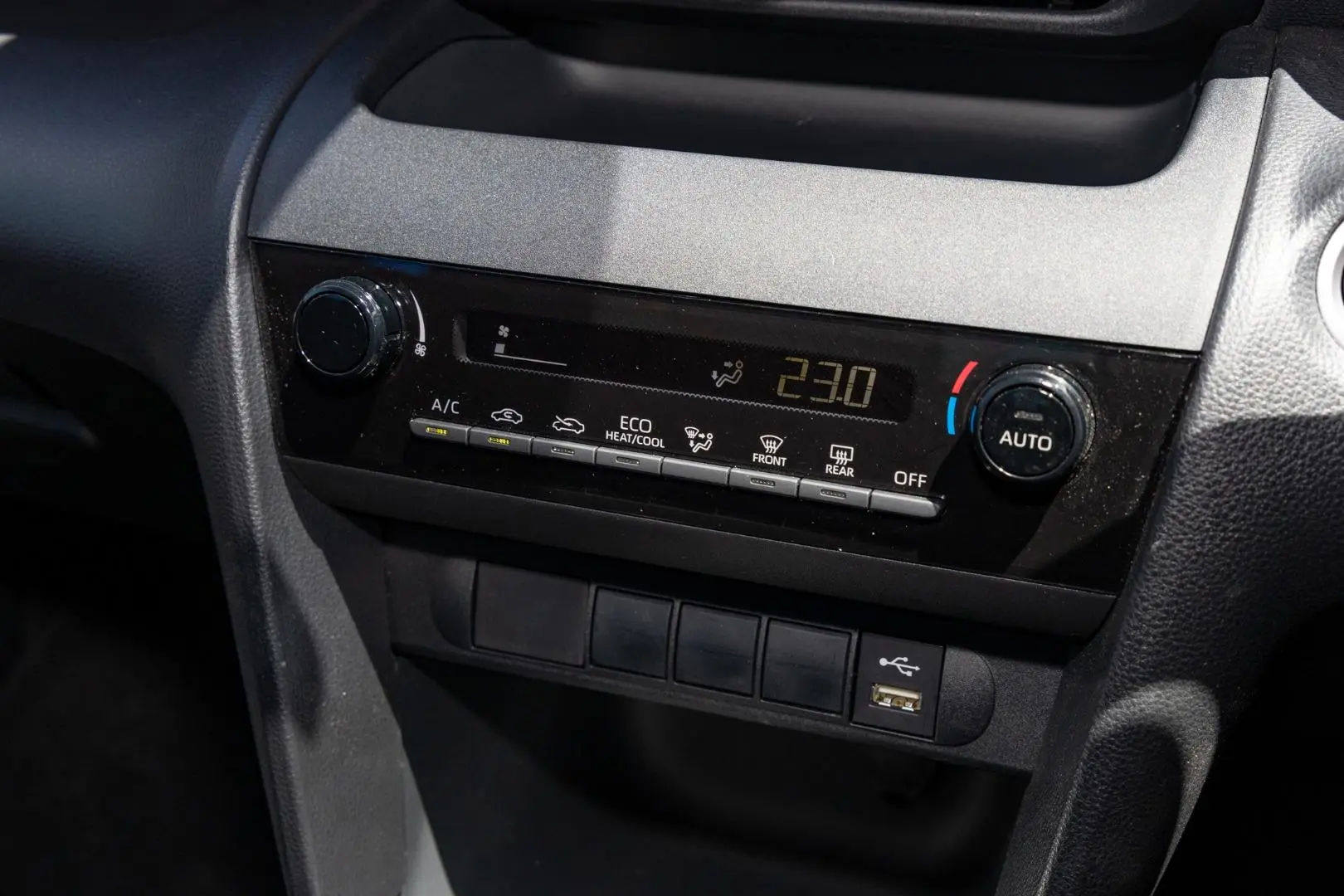 2020 Toyota Yaris Cross Gallery Image 16