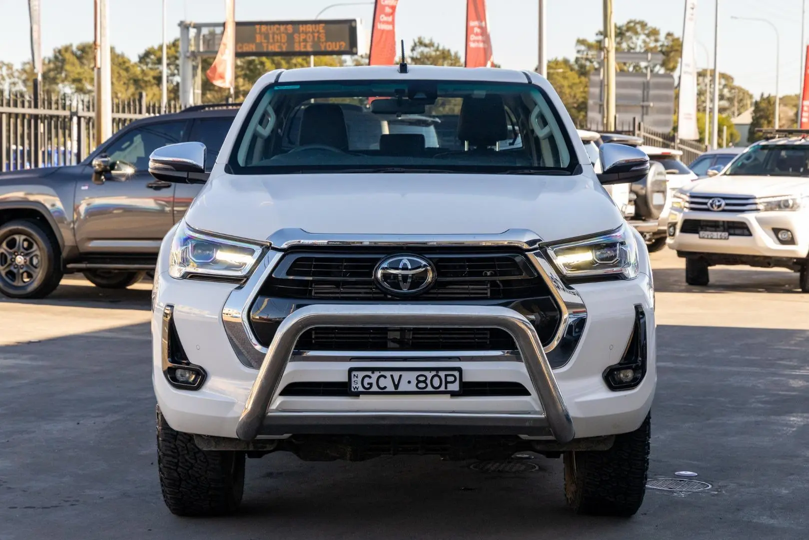 2021 Toyota Hilux Gallery Image 4