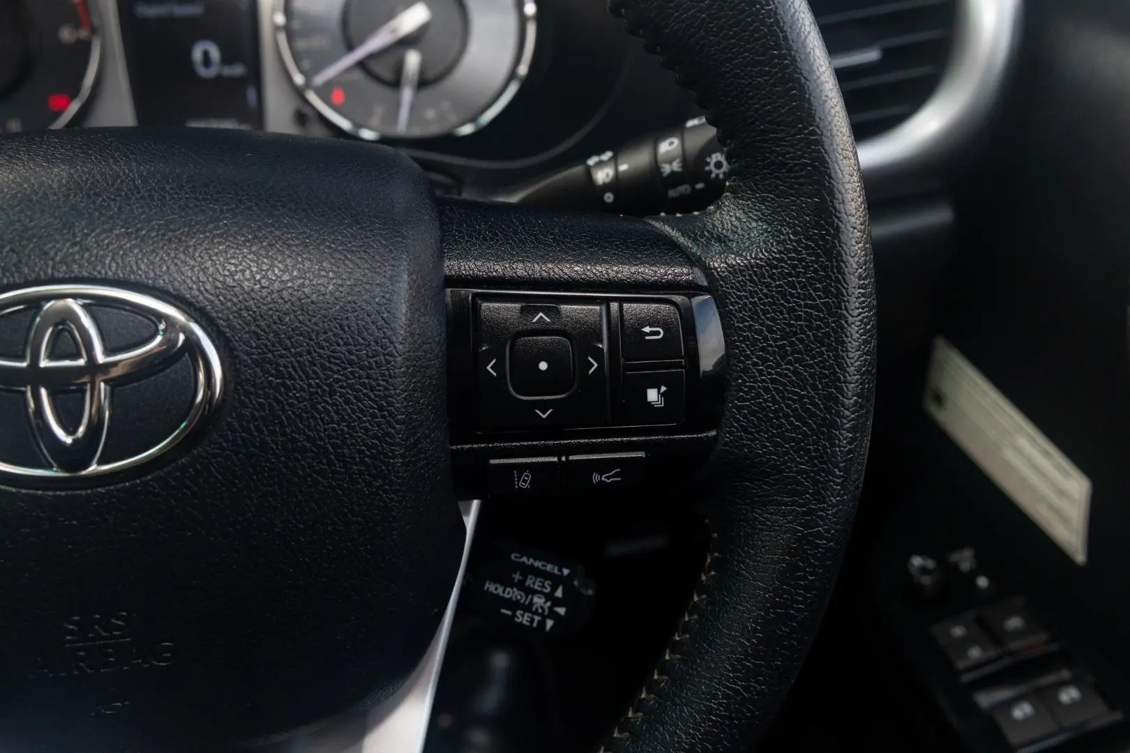 2022 Toyota Hilux Gallery Image 12
