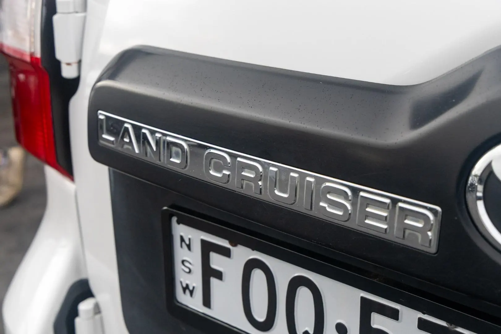 2017 Toyota Landcruiser Gallery Image 19