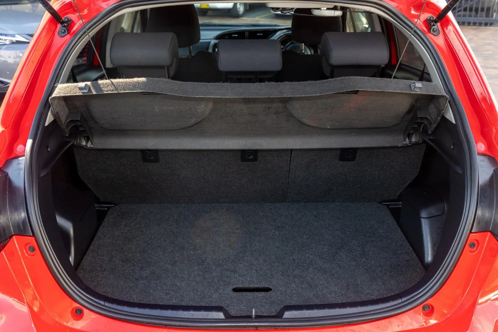 2018 Toyota Yaris Gallery Image 19