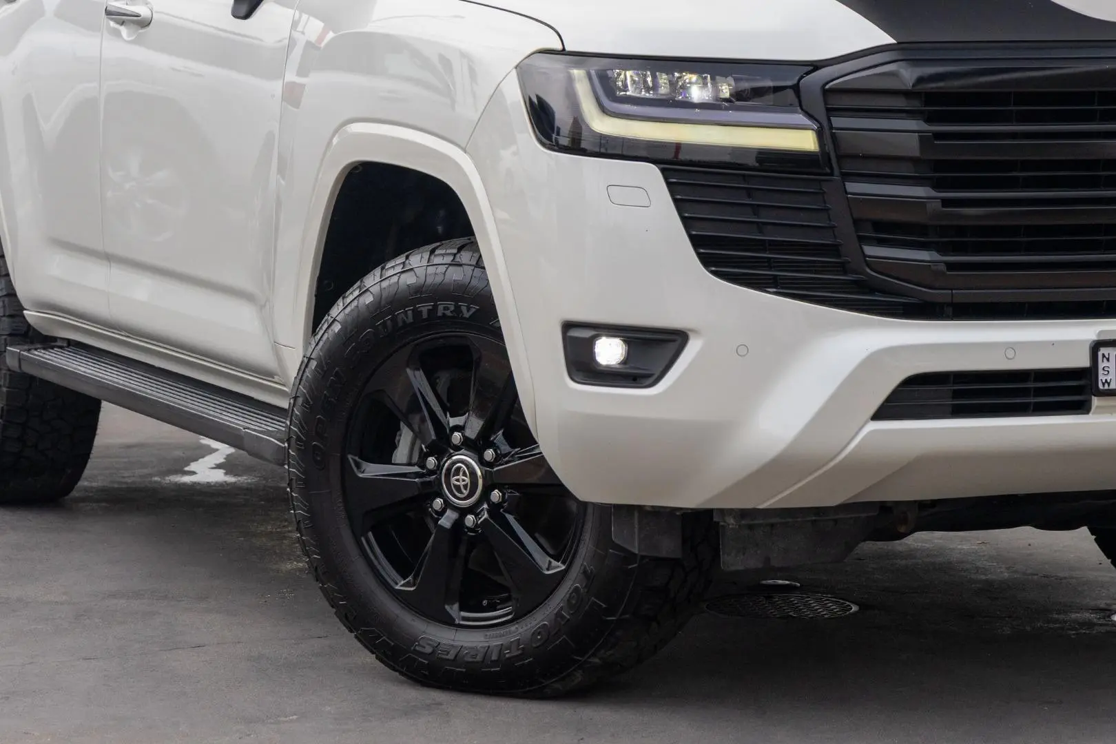 2021 Toyota Landcruiser Gallery Image 6