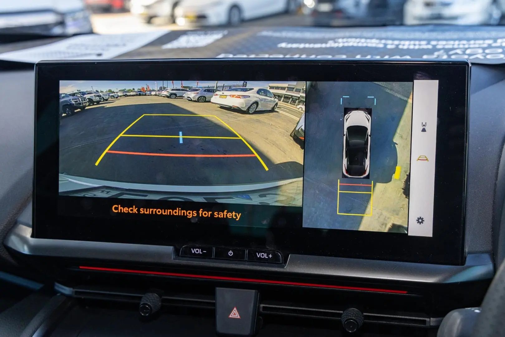 2024 Toyota C-HR Gallery Image 15