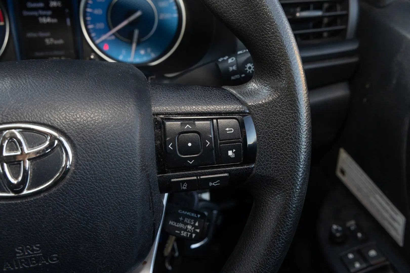 2021 Toyota Fortuner Gallery Image 11