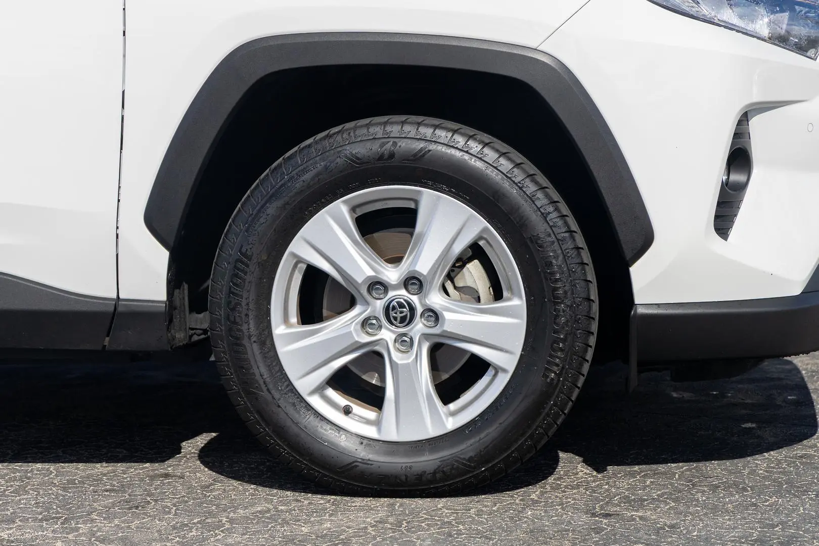 2021 Toyota RAV4 Gallery Image 22