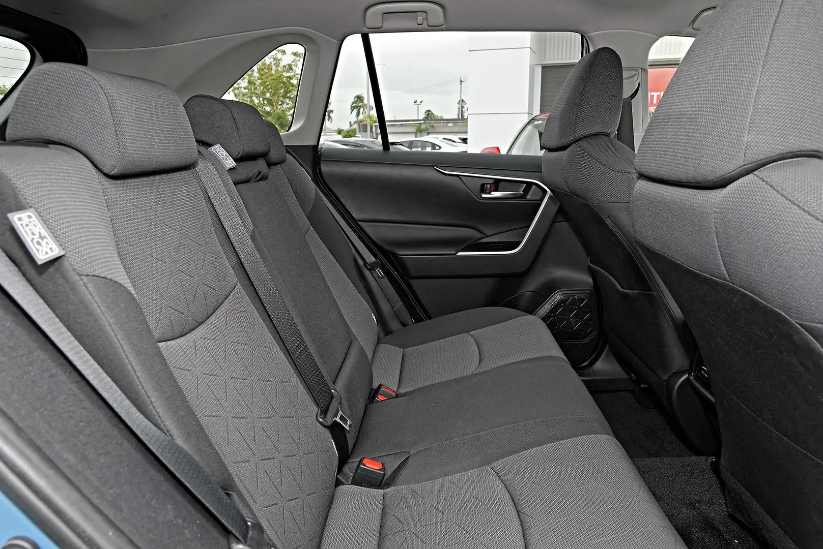 2024 Toyota RAV4 Gallery Image 9