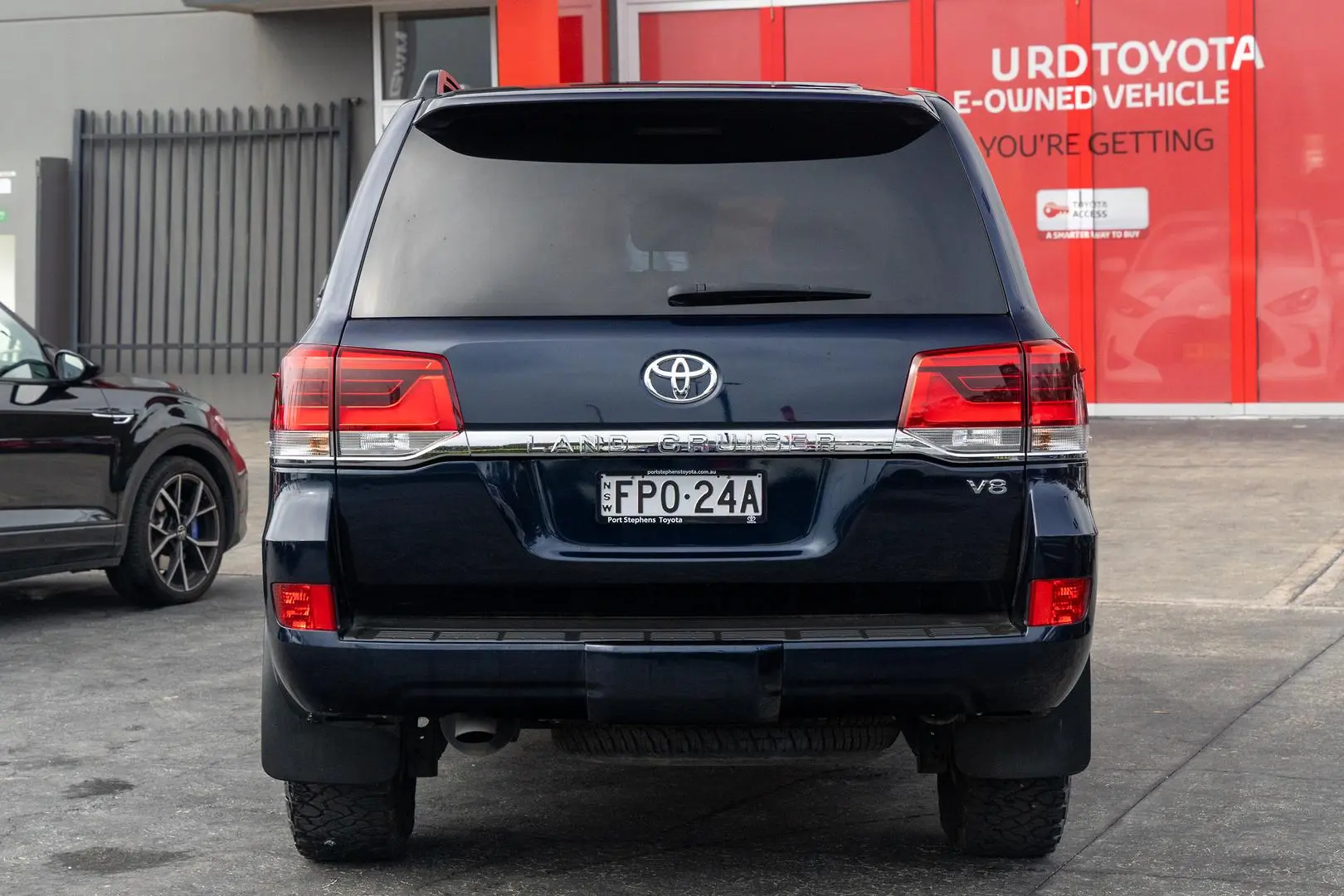 2018 Toyota Landcruiser Gallery Image 5
