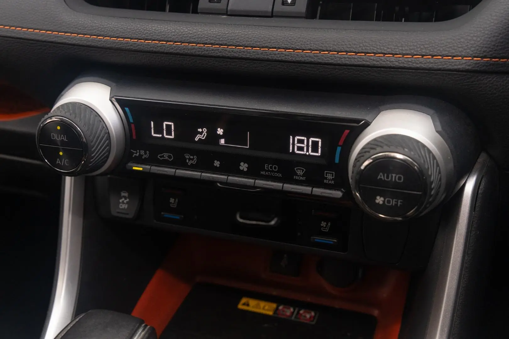 2022 Toyota RAV4 Gallery Image 16
