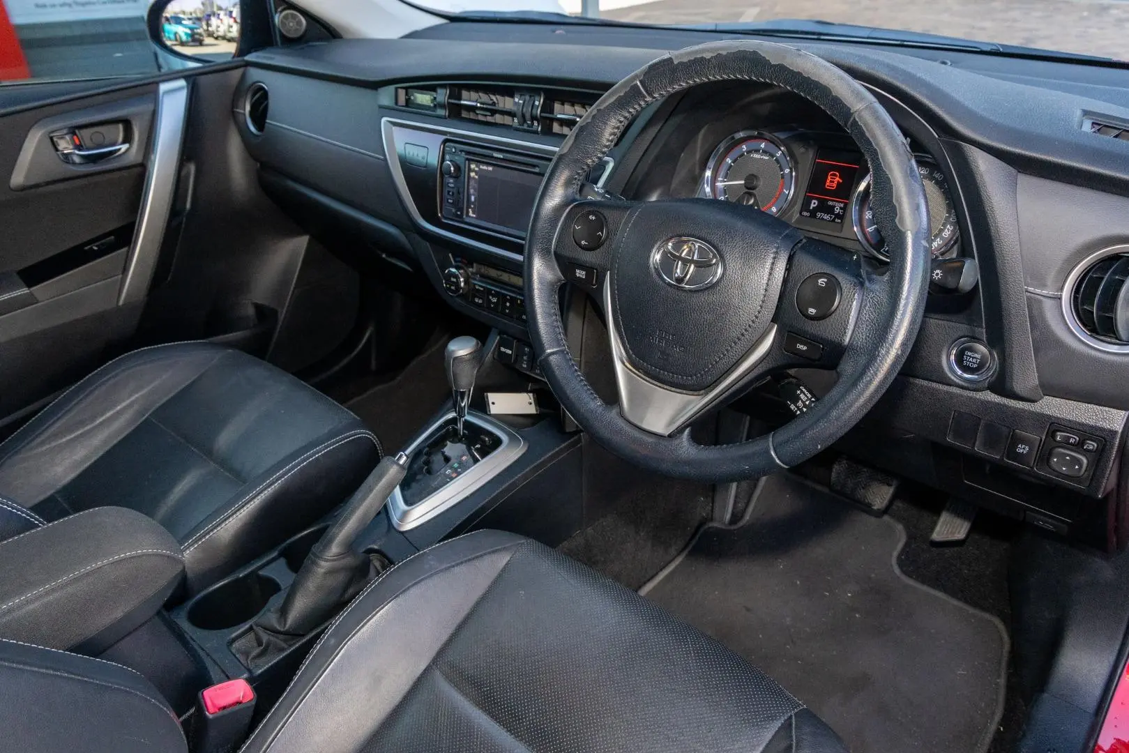 2014 Toyota Corolla Gallery Image 7