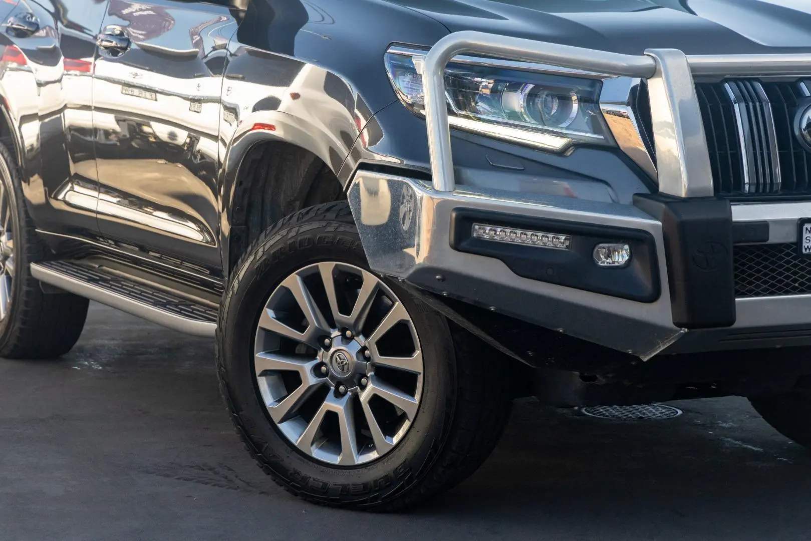 2019 Toyota Landcruiser Prado Gallery Image 6