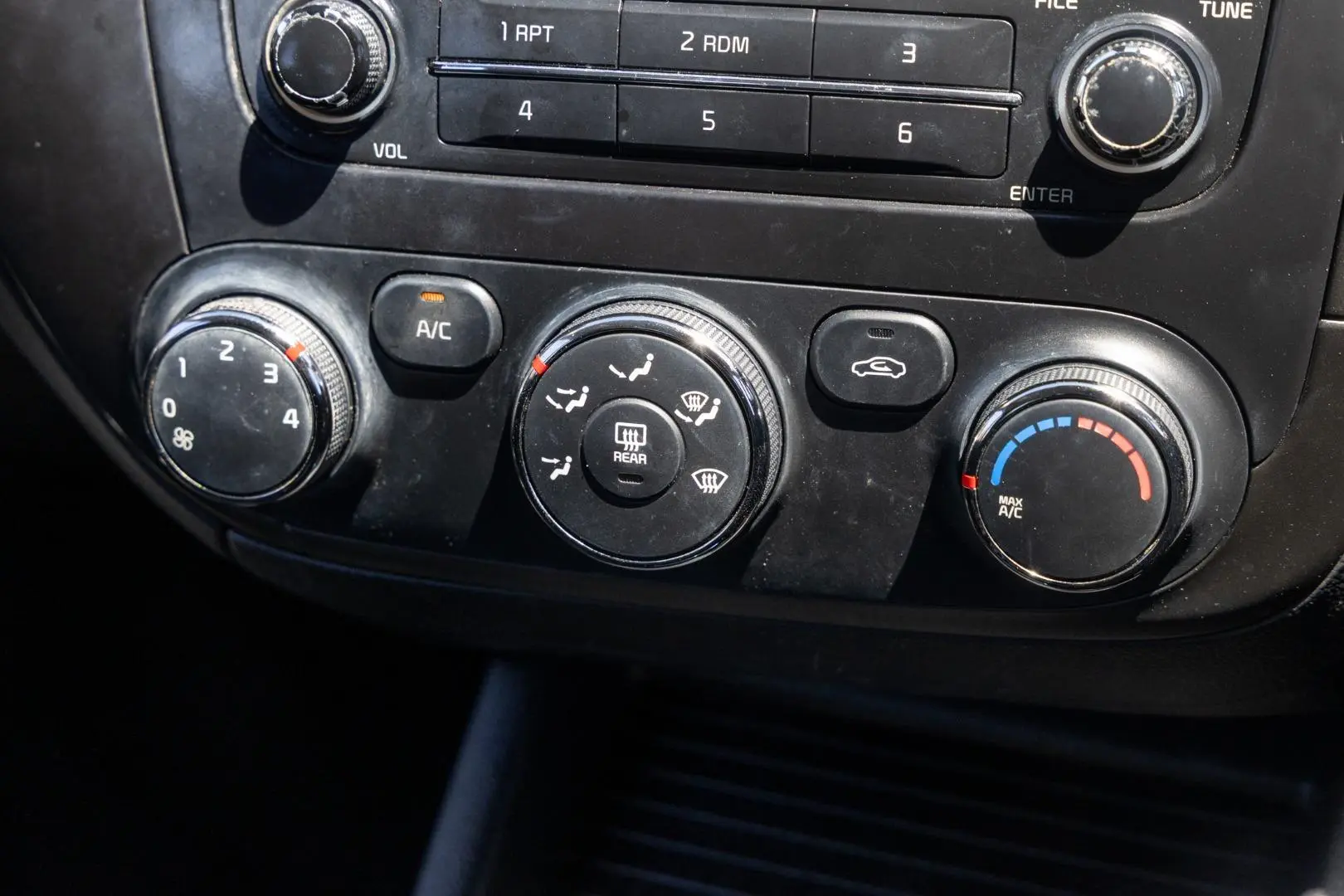 2015 Kia Cerato Gallery Image 16