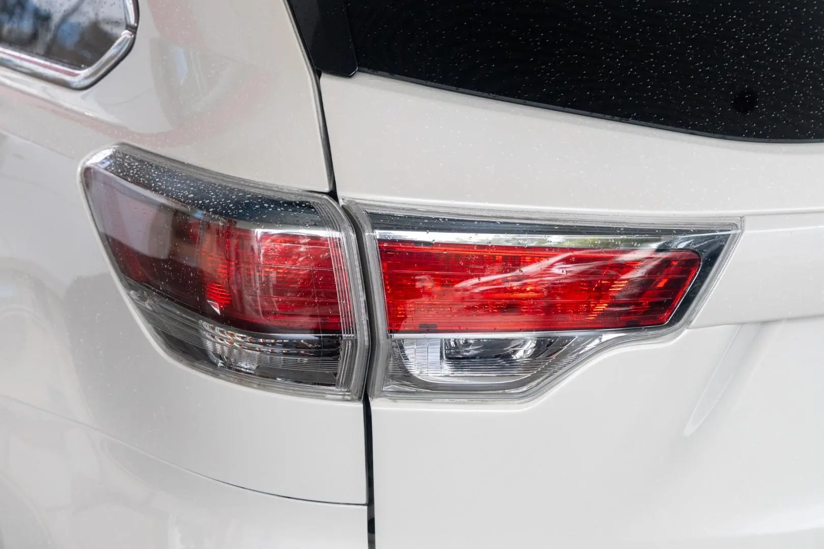 2016 Toyota Kluger Gallery Image 20