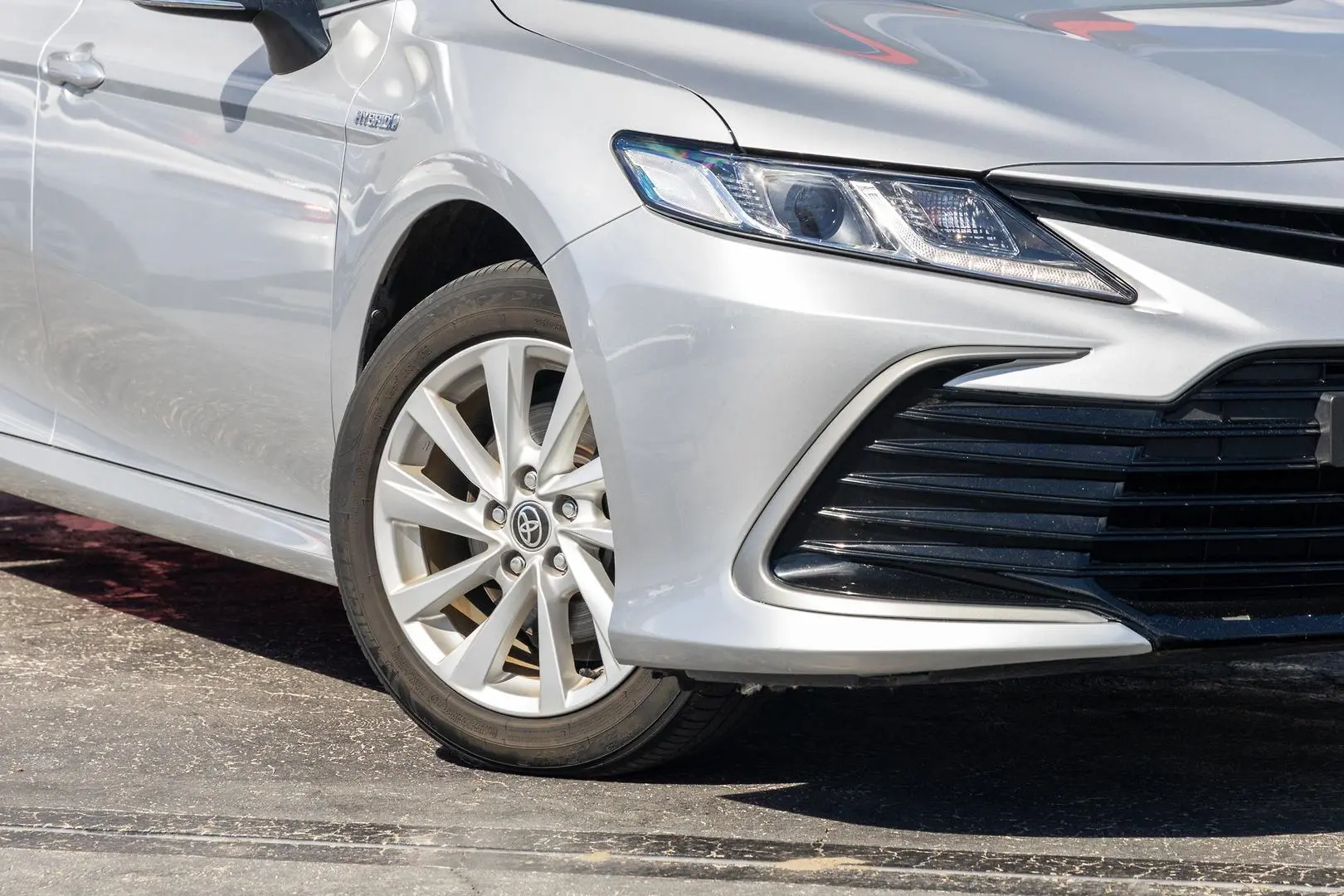 2022 Toyota Camry Gallery Image 6