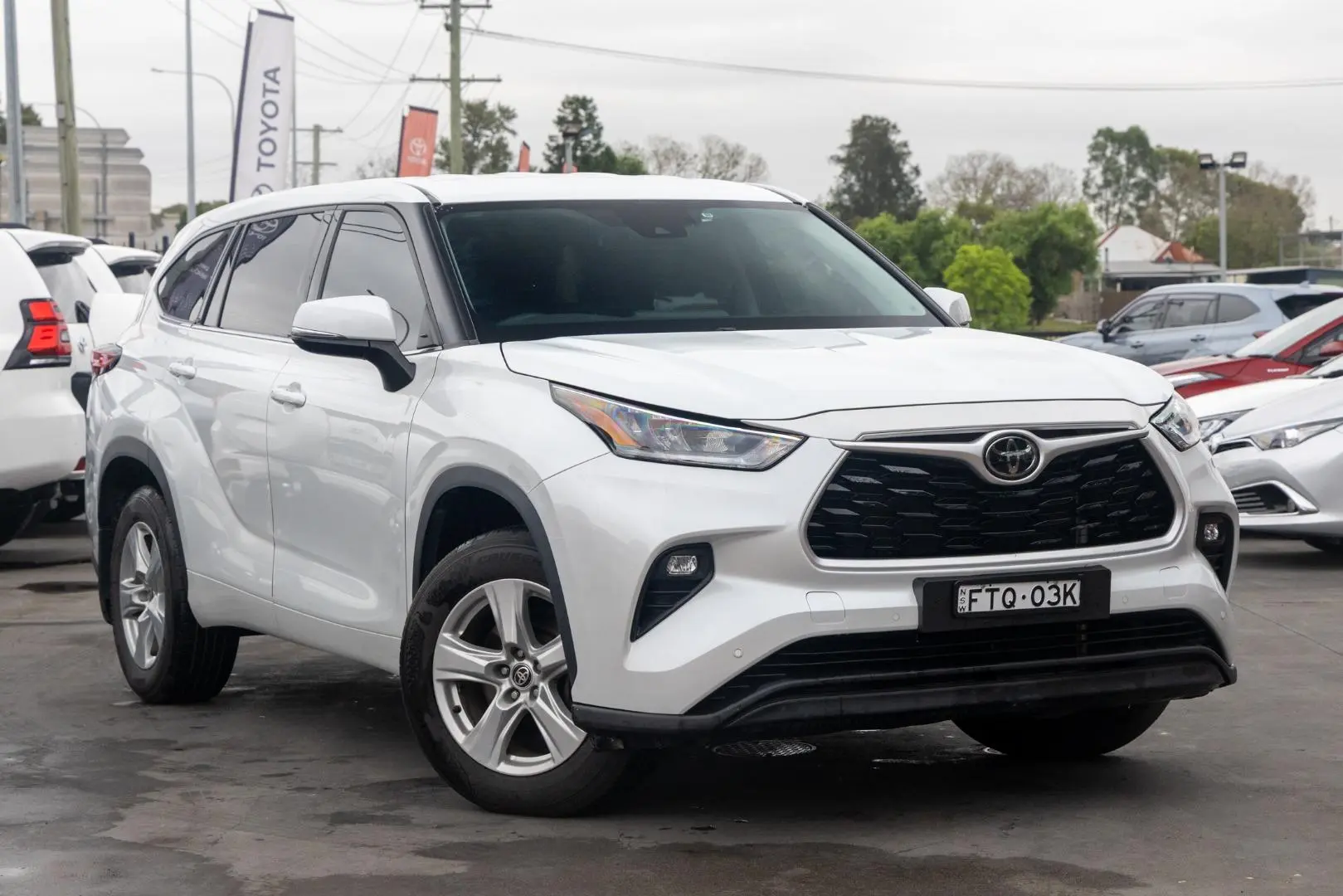 2022 Toyota Kluger Gallery Image 1