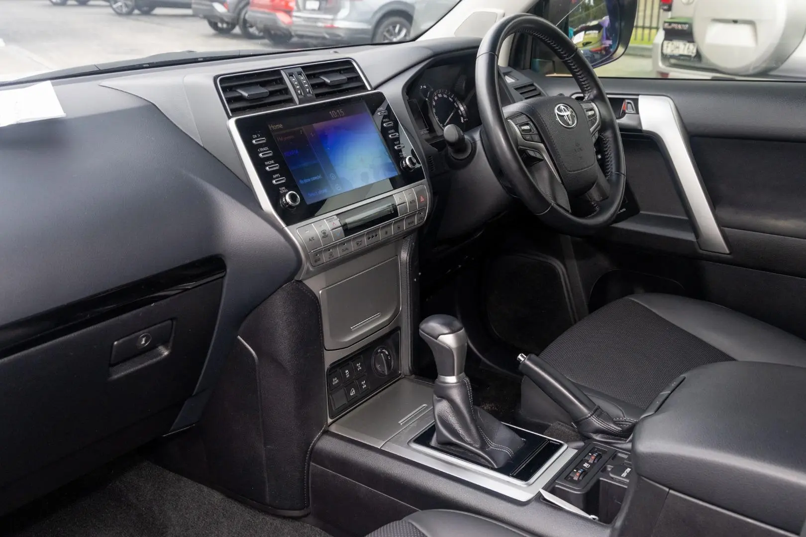 2021 Toyota Landcruiser Prado Gallery Image 8