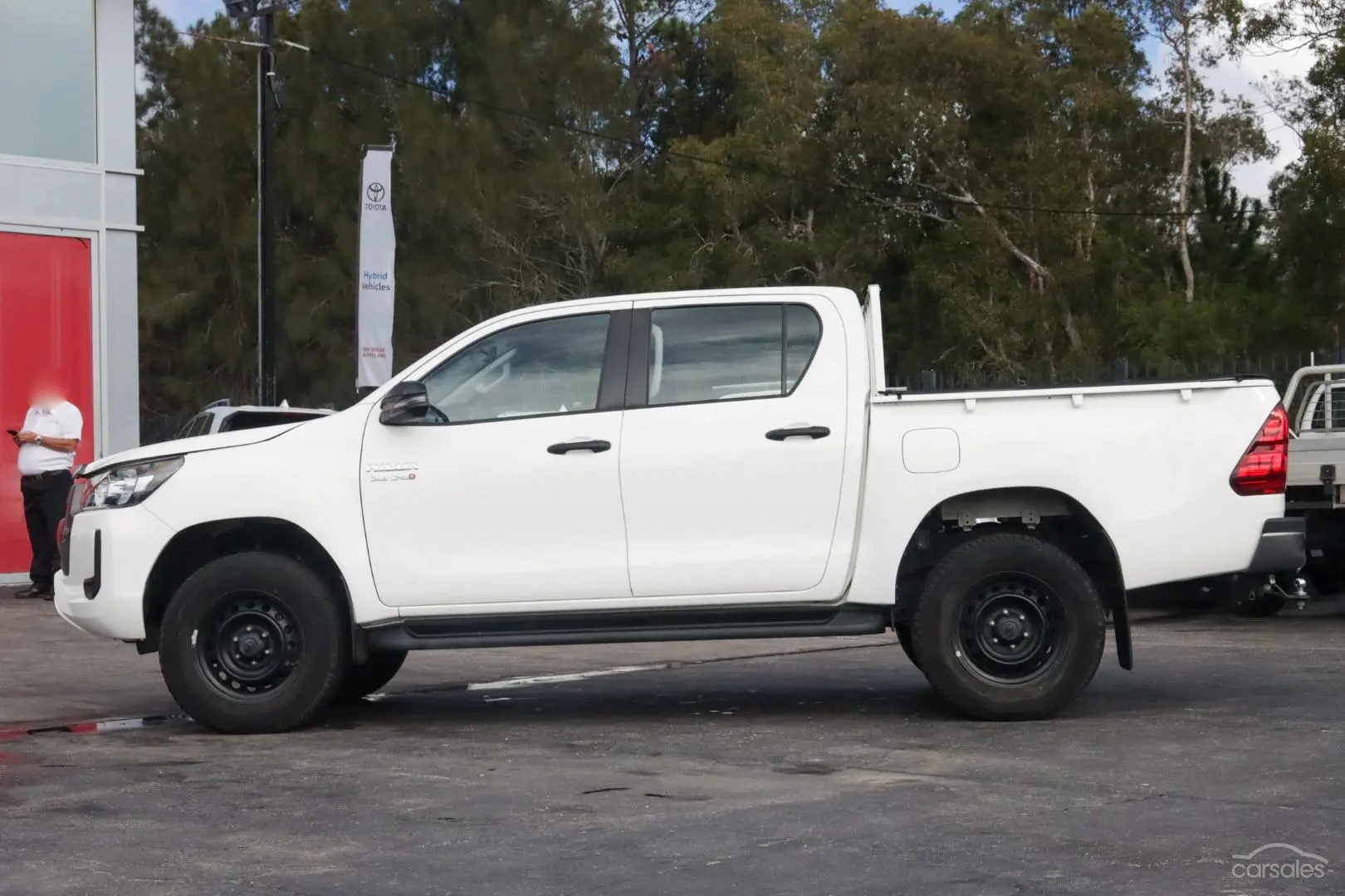 2020 Toyota Hilux Image 3