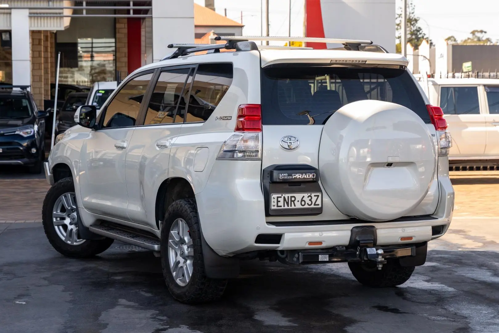 2011 Toyota Landcruiser Prado Gallery Image 2
